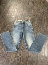Load image into Gallery viewer, Wrangler Men’s Retro Slim Straight Jeans
