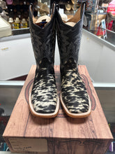 Load image into Gallery viewer, Texas Ranch Men’s Cowhide Boots
