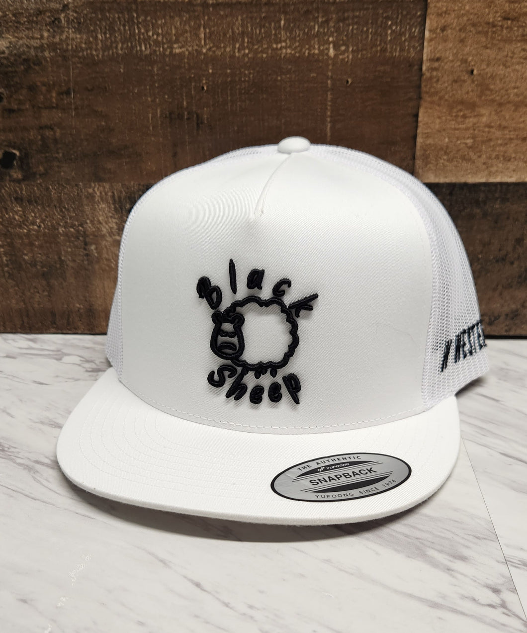 Black Sheep - White/White