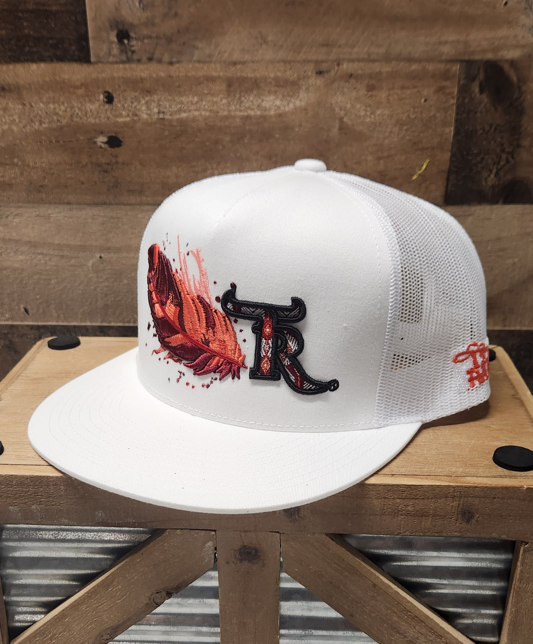 Red Pincer - White/White