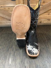 Load image into Gallery viewer, Texas ranch bulldog pinto boots