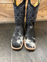 Load image into Gallery viewer, Texas ranch bulldog pinto boots