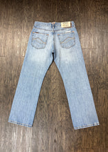 Load image into Gallery viewer, Men’s Ariat jeans M5 (31/30)