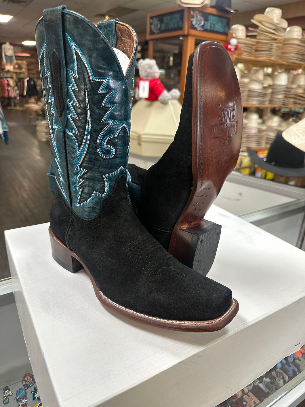 Western Wear Men’s Gamuza Negro Boots