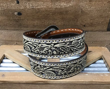 Load image into Gallery viewer, Ariat Women’s Belt - Flowers