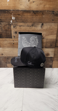 Load image into Gallery viewer, Black Rooster Curve - Black/Black