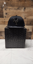 Load image into Gallery viewer, Black Rooster Flat - Black/Black