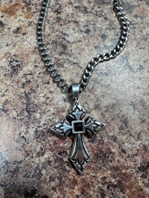Load image into Gallery viewer, Twister men’s necklace