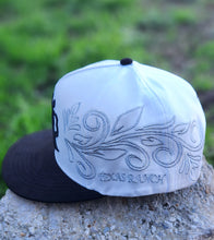 Load image into Gallery viewer, TR Silver Lining - Brim/Beige