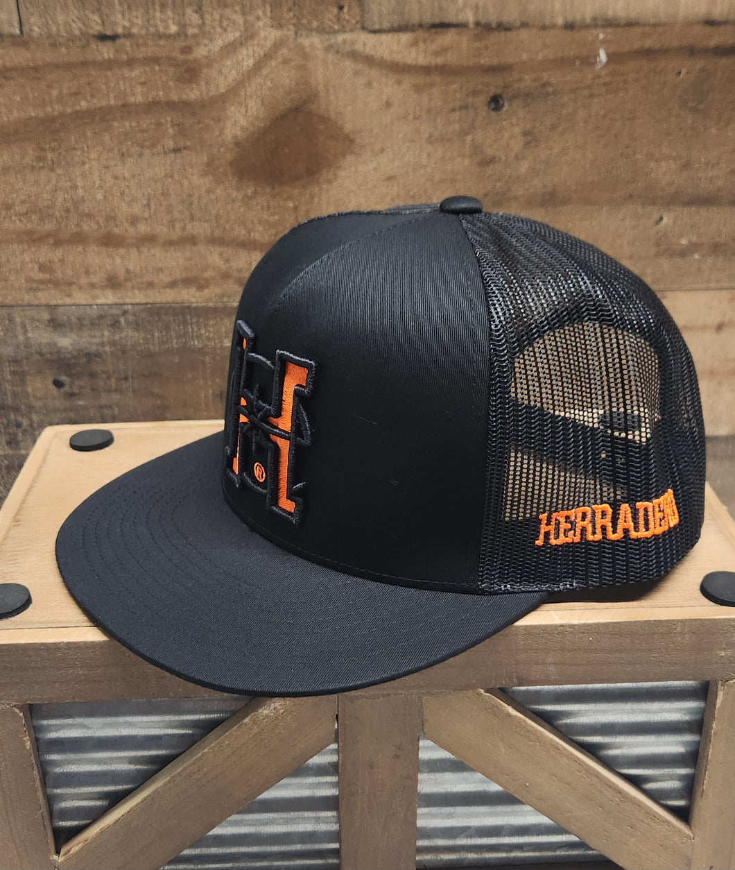 Herradero Cebu - Black/Black