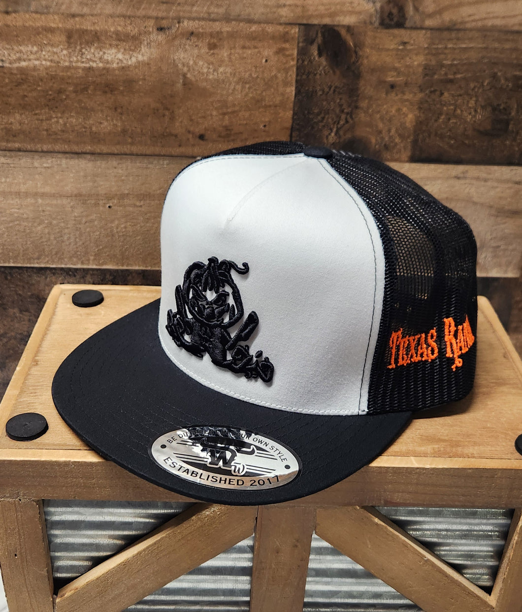 Texas Ranch Pumpkin - Black/White/Black