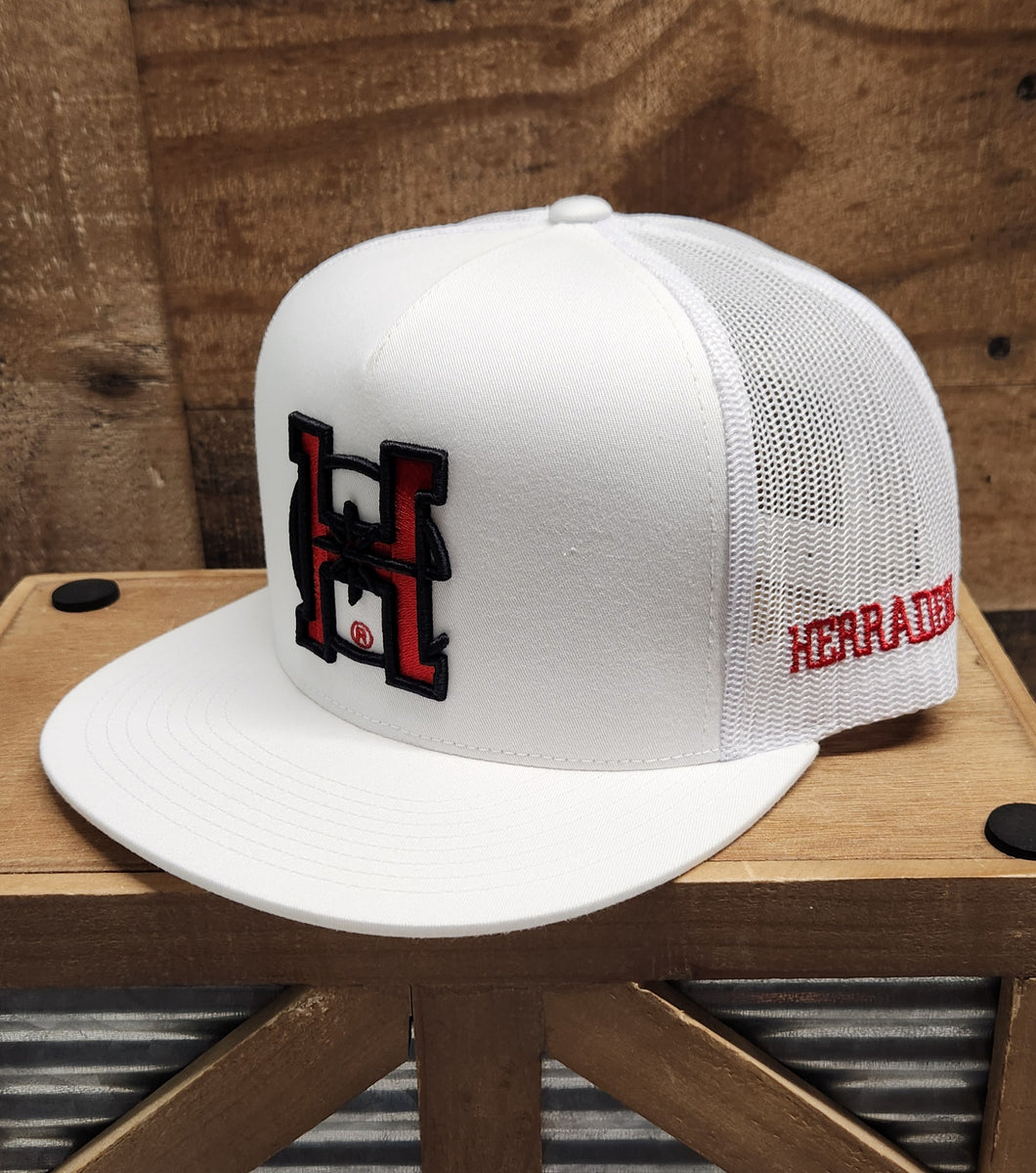 Herradero Colorado - White/White