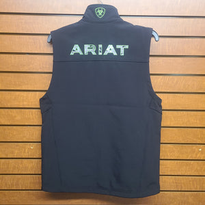 Ariat Men’s Logo 2.0 Softshell Vest-Black/Grey Camo