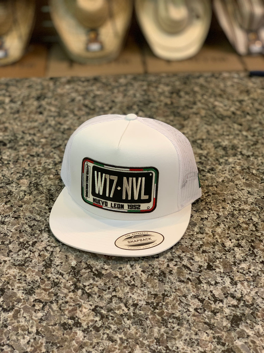 Ww W17 NVL- White/White